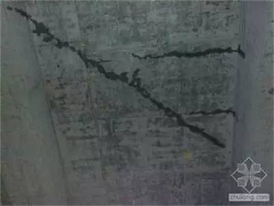 幾種工程滲漏原因及堵漏方法