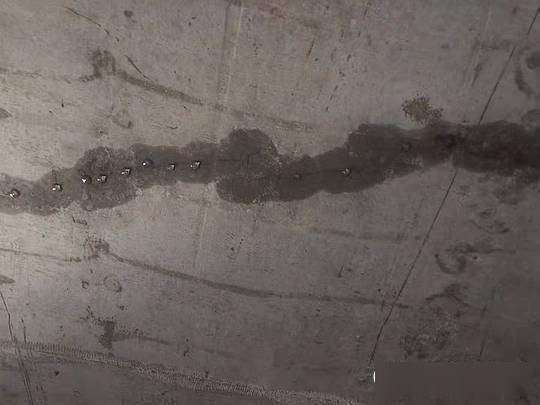 屋頂混凝土開裂漏水屋面防水層施工