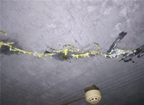 武漢地下室、電梯井、衛(wèi)生間屋頂漏水找神盾堵漏